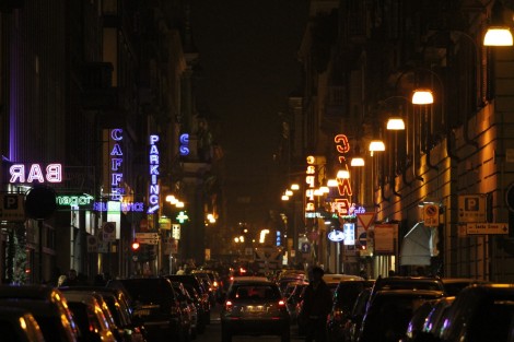 night-street-torino